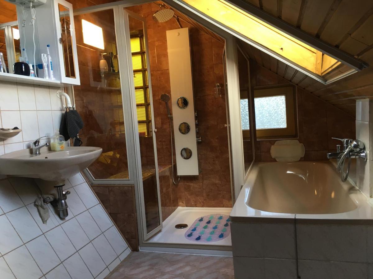 Aktiv pihenés apartman Révfülöp Esterno foto